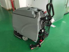 掃地機(jī)與洗地機(jī)的區(qū)別在哪？應(yīng)該怎么選呢